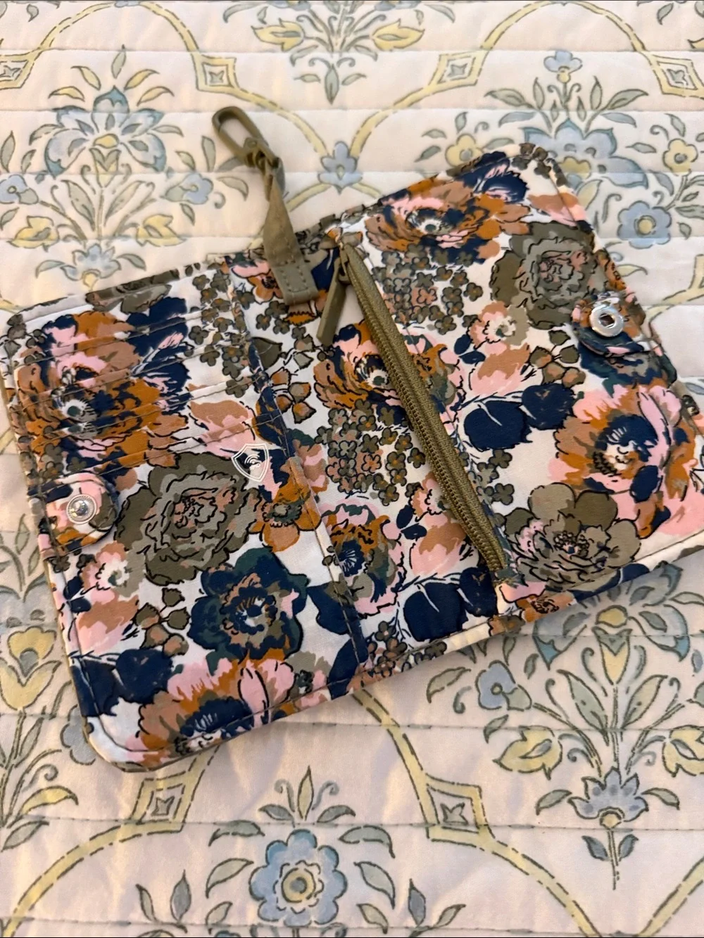 Vera Bradley Floral Compact Wallet - Olive, Pink & Navy
